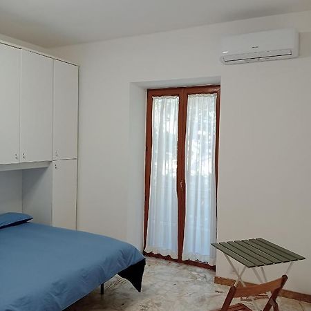 Bici Grill Decimo Miglio Aeroporto Ciampino Francigena Country House Exterior photo
