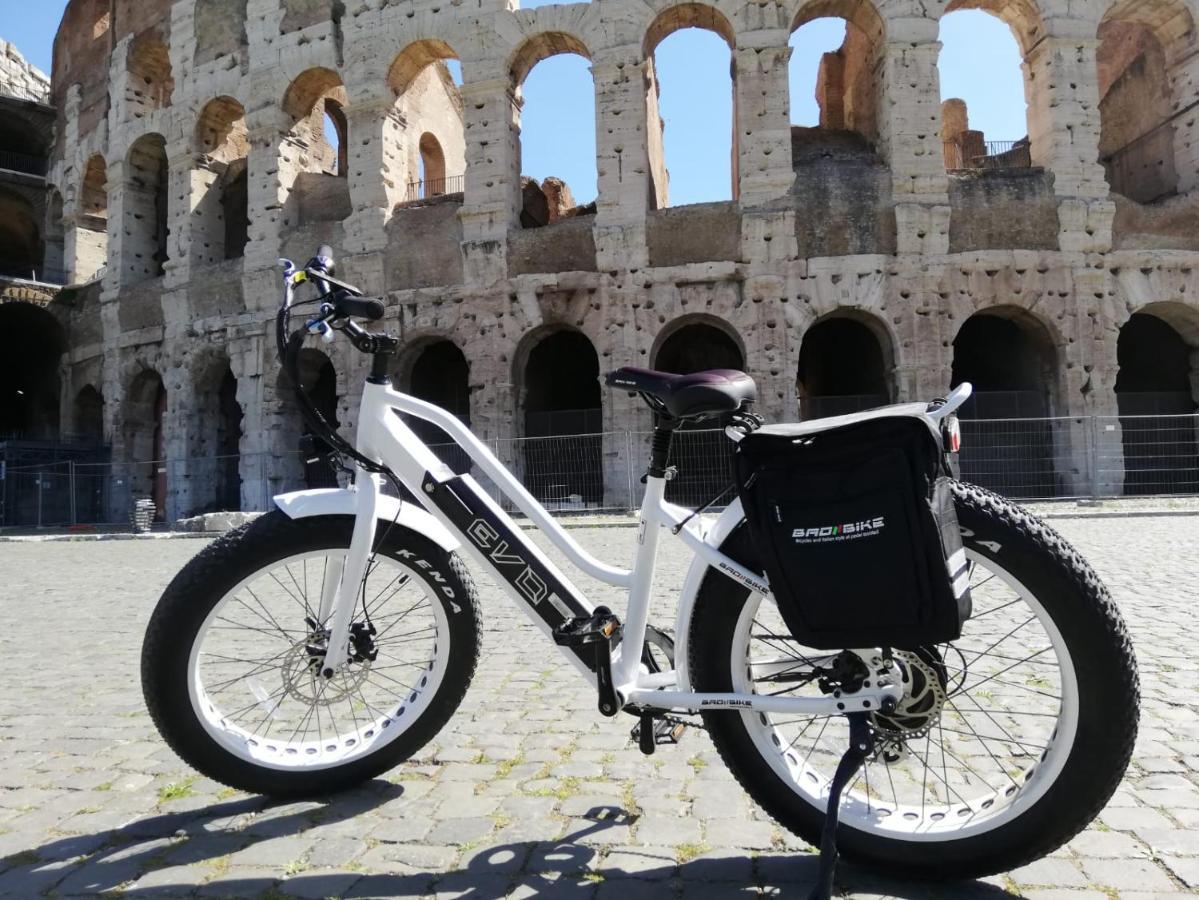Bici Grill Decimo Miglio Aeroporto Ciampino Francigena Country House Exterior photo